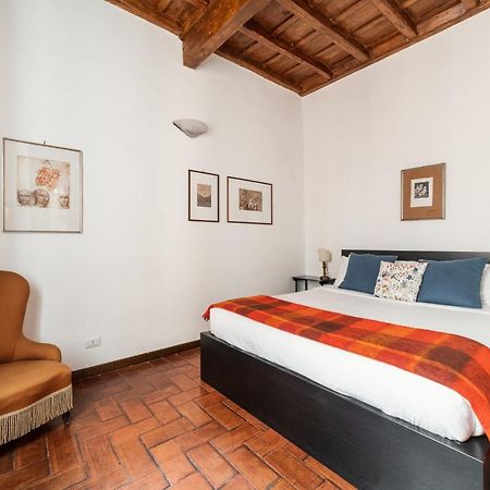 Domus Quiritum Charming, Appartamento d'Epoca a Campo de' Fiori Roma Esterno foto