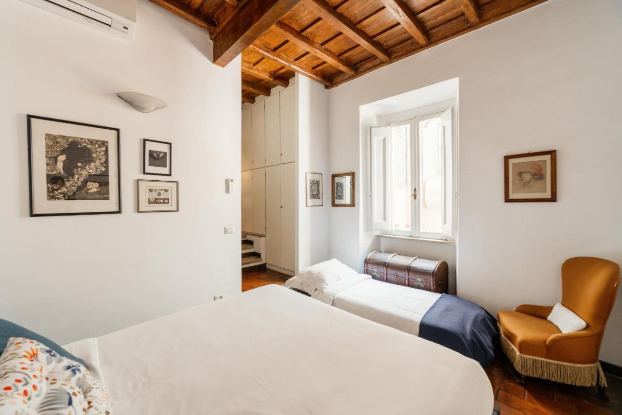Domus Quiritum Charming, Appartamento d'Epoca a Campo de' Fiori Roma Esterno foto