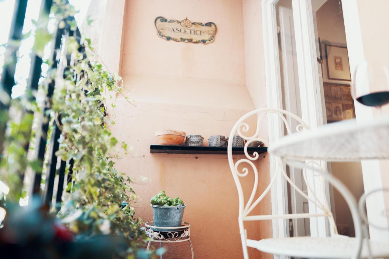 Domus Quiritum Charming, Appartamento d'Epoca a Campo de' Fiori Roma Esterno foto